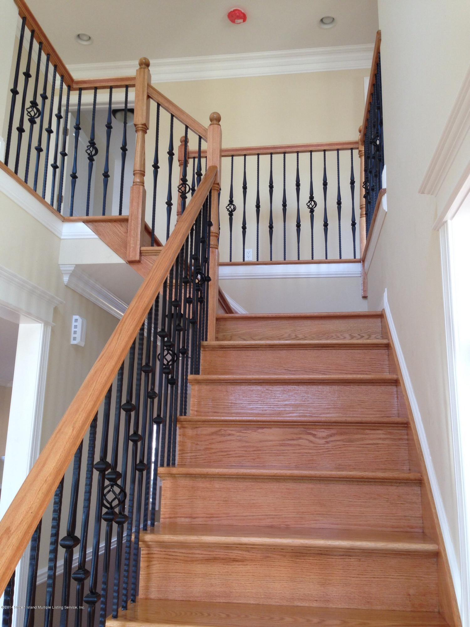 5689 Amboy Road Staten Island, NY 10309 - Photo 7 of 15 image