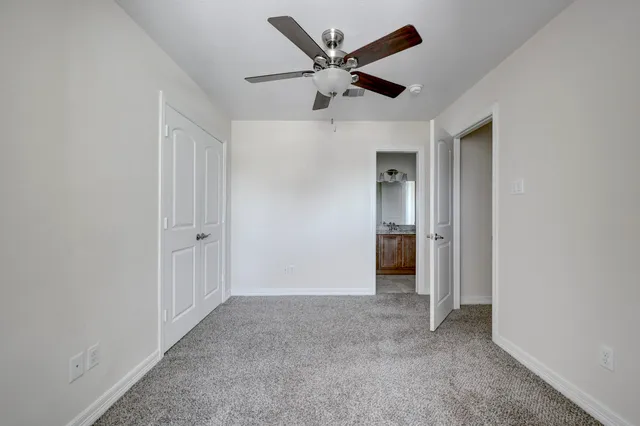 $2,950 | 307 Twin Timbers Lane, Kemah, TX 77565