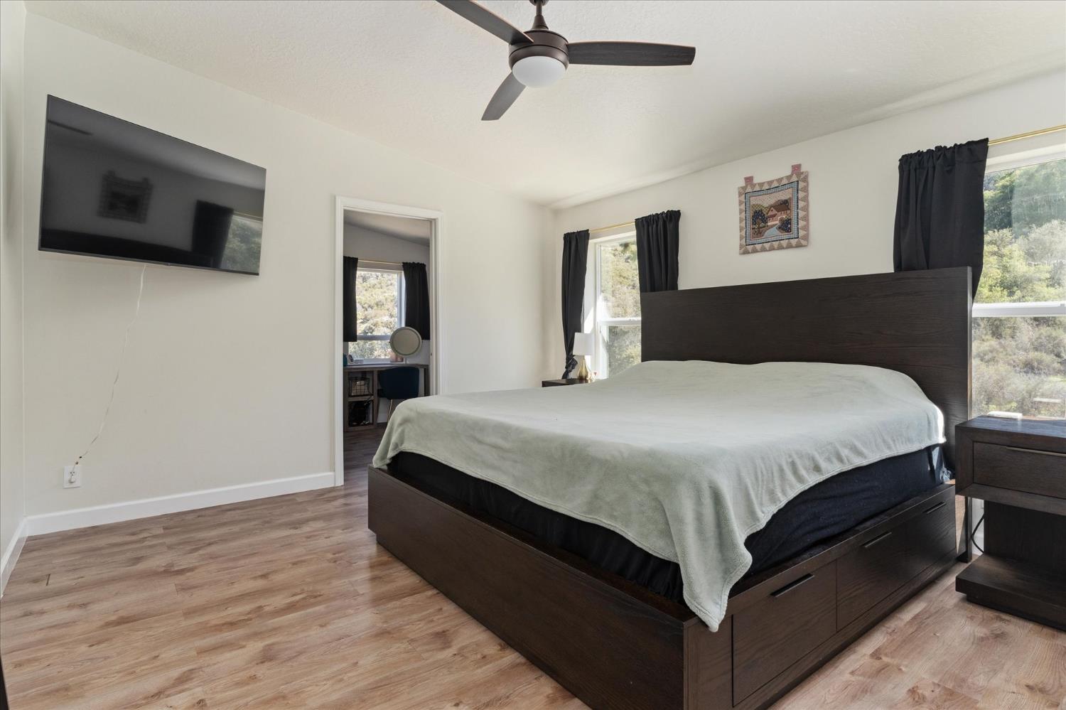 5921 Triple Oaks Road Mountain Ranch, CA 95246 - Photo 18 of 33