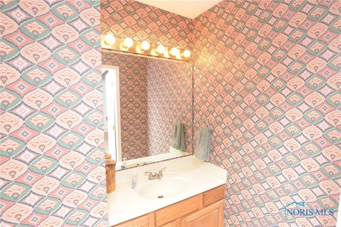 5667 Eaglebrook Road, Unit B Toledo, OH 43615 - Photo 17 of 24 Gallery Image 17
