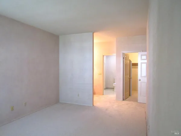 a view of empty room