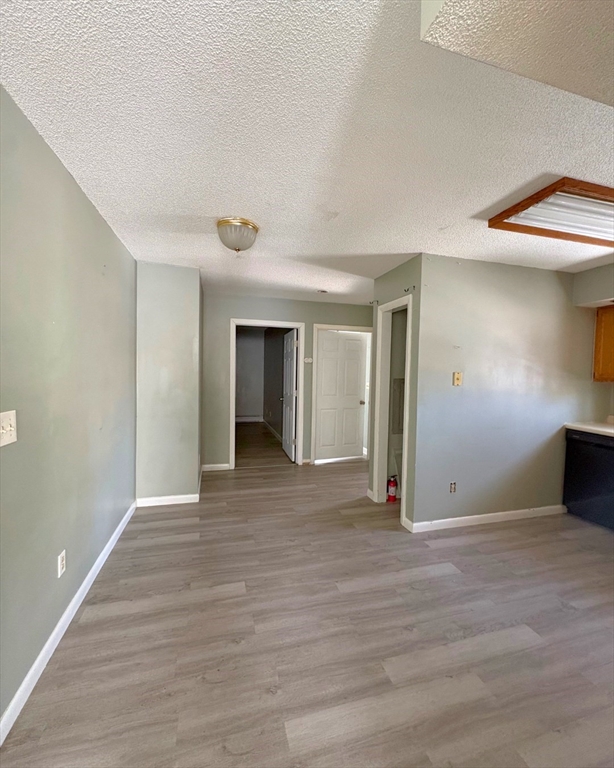 16 Harvard Street, Unit 2R Chicopee, MA 01020 - Photo 3 of 5