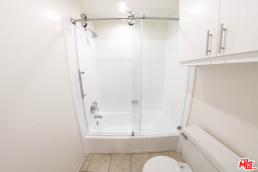 7758 West 91st Street, Unit 2 Playa del Rey, CA 90293 - Photo 24 of 24 a bathroom with a shower a toilet and a sink