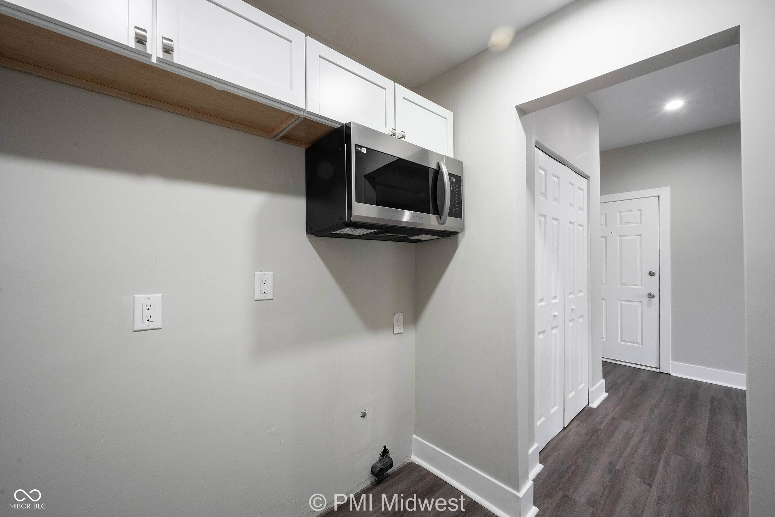 2060 North Delaware Street, Unit 3 Indianapolis, IN 46202 - Photo 2 of 19