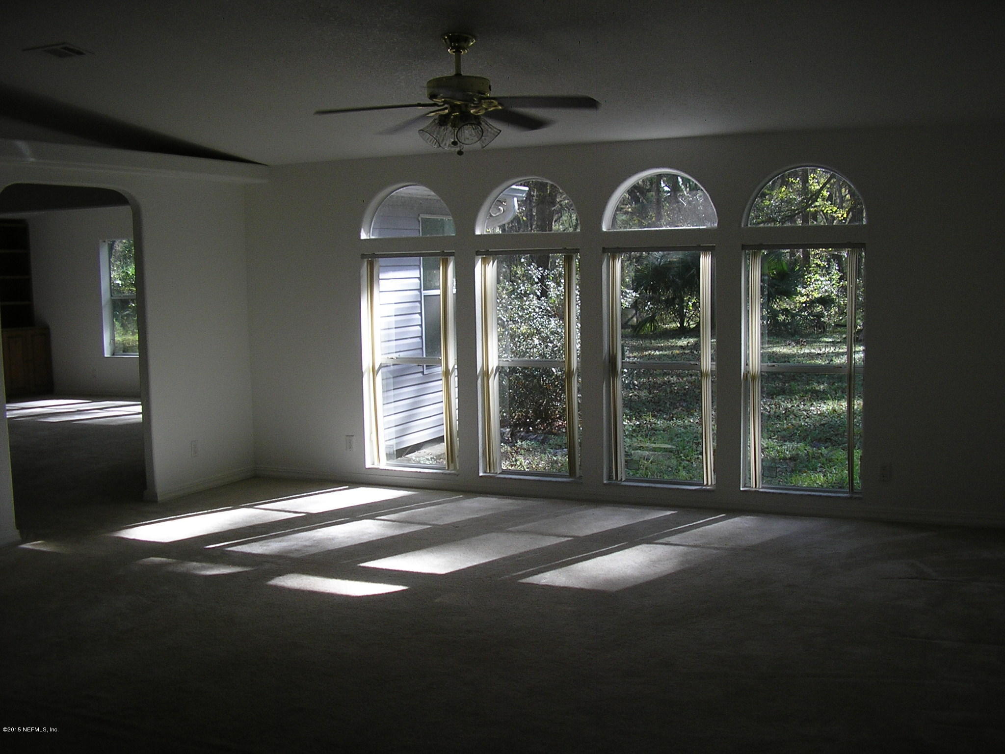 246 Nichols Road Florahome, FL 32140 - Photo 6 of 41 LIVING ROOM