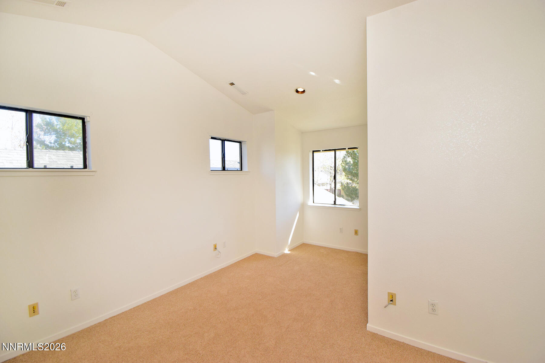 5712 Royal Vista Way Reno, NV 89523 - Photo 33 of 36 bbDSC_0882