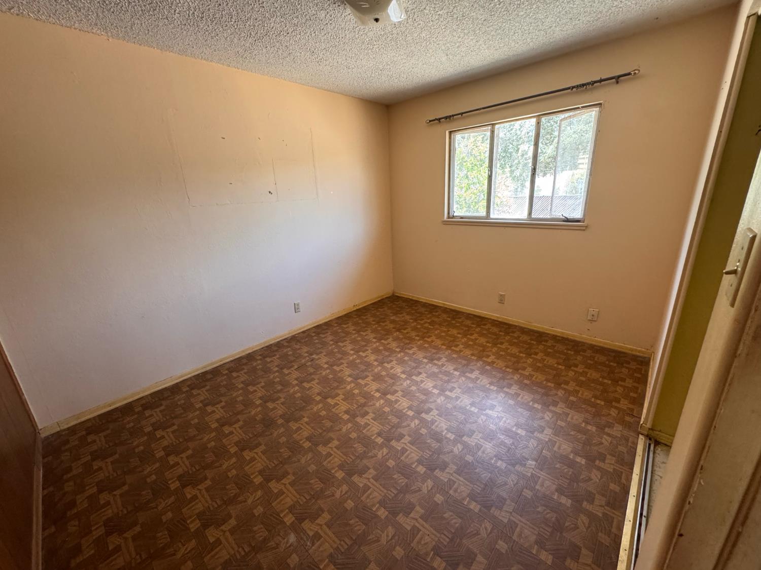 677 Rossmore Road Goleta, CA 93117 - Photo 22 of 26 Gallery Image 22