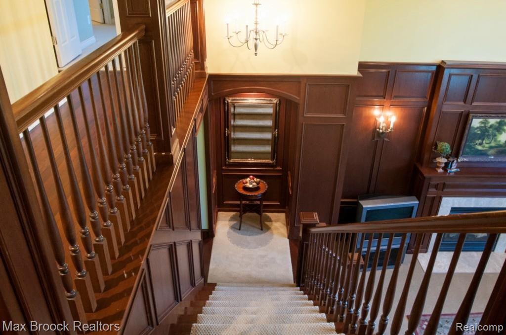 565 Sheldon Court Rochester, MI 48306 - Photo 44 of 75 265DSC_2267.jpg