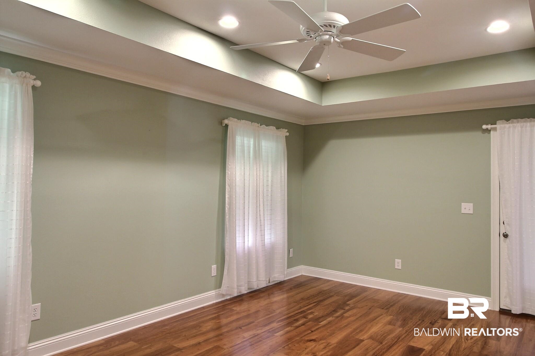 32891 Arbor Ridge Circle Lillian, AL 36549 - Photo 19 of 37 Master Bedroom