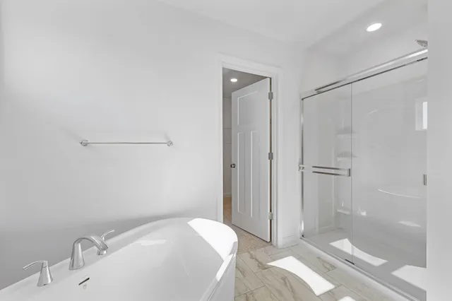 $594,585 | 7541 Lower 42nd Street North, St. Paul, MN 55128