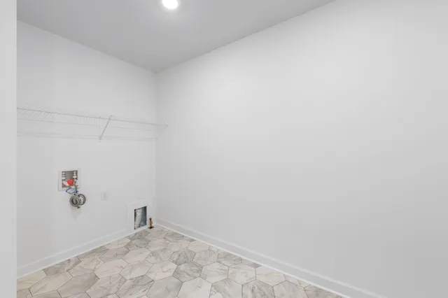 $594,585 | 7541 Lower 42nd Street North, St. Paul, MN 55128