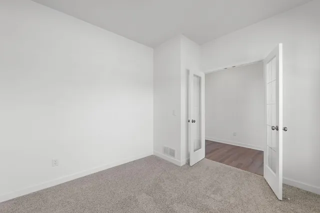 $564,876 | 7541 Lower 42nd Street North, St. Paul, MN 55128