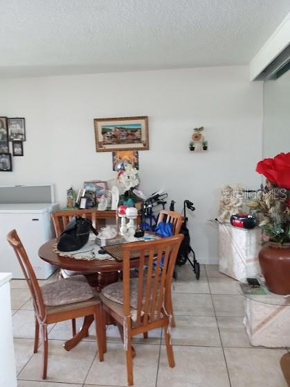 933 West Oak Ridge Road, Unit 933B Orlando, FL 32809 - Photo 3 of 6