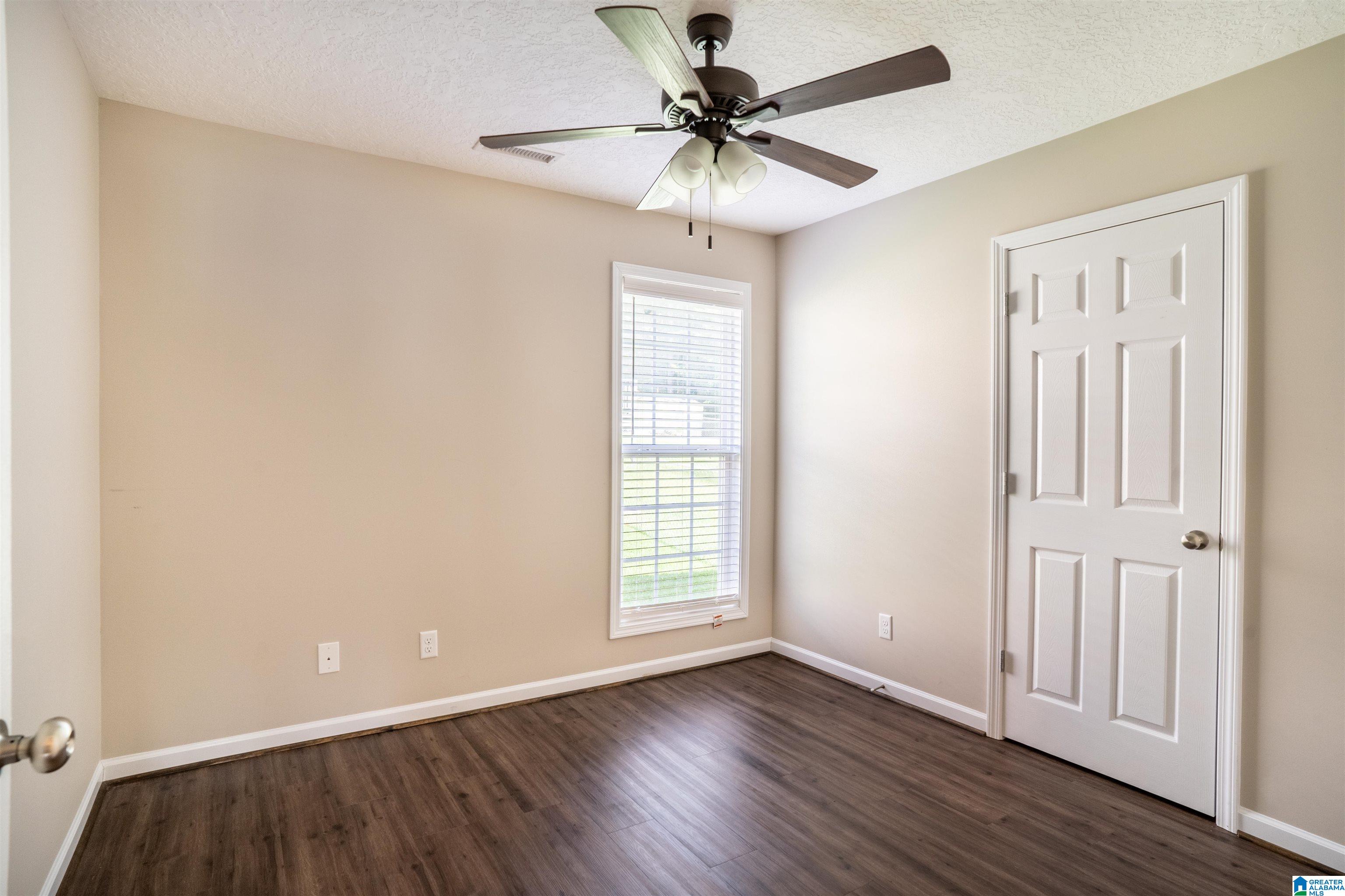 1007 Groves Pass Jacksonville, AL 36265 - Photo 13 of 24