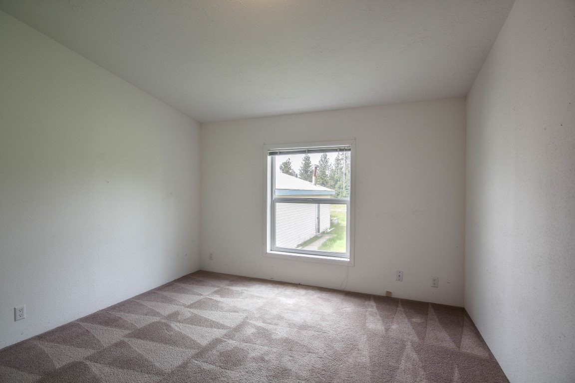 1118 West Paradise Road Spokane, WA 99224 - Photo 17 of 18