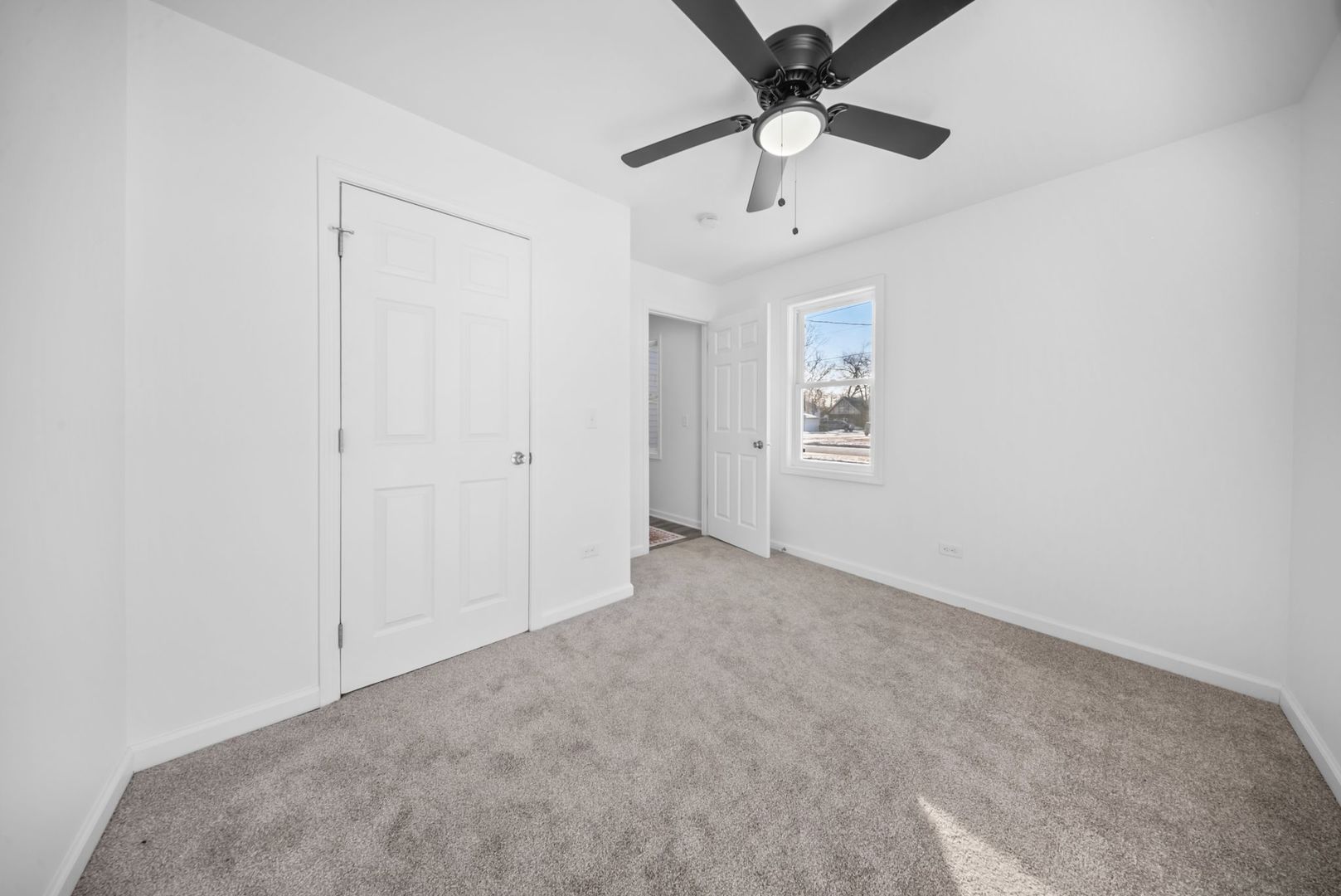 302 North Center Street Plano, IL 60545 - Photo 16 of 25