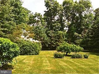 102 Davis Road Street, MD 21154 - Photo 26 of 30 Lovely Landscaping