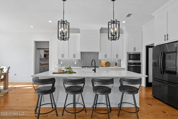 $618,000 | 109 Landry Drive, Brandon, MS 39047