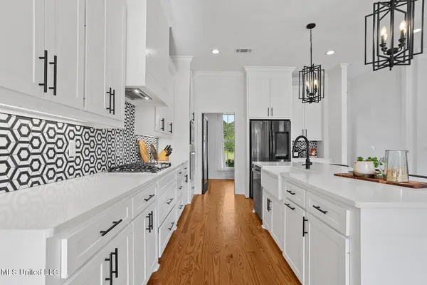 $618,000 | 109 Landry Drive, Brandon, MS 39047