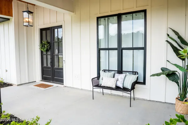 $618,000 | 109 Landry Drive, Brandon, MS 39047