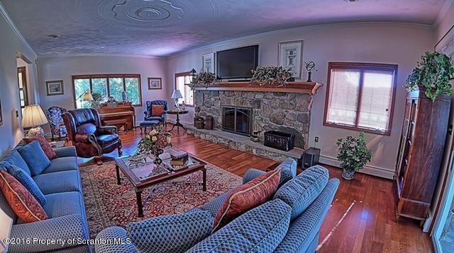 587 Cortez Road Lake Ariel, PA 18436 - Photo 3 of 54 Gallery Image 3