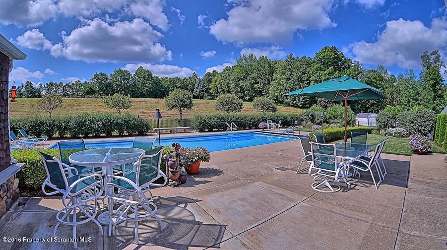 587 Cortez Road Lake Ariel, PA 18436 - Photo 37 of 54 Gallery Image 37