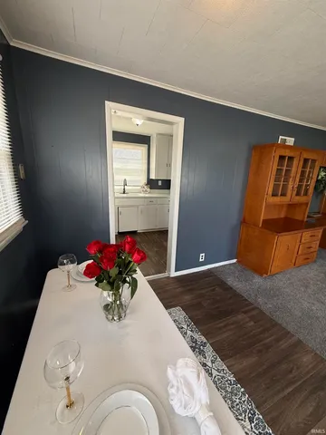 $95,500 | 312 Locust Street, Oaktown, IN 47561