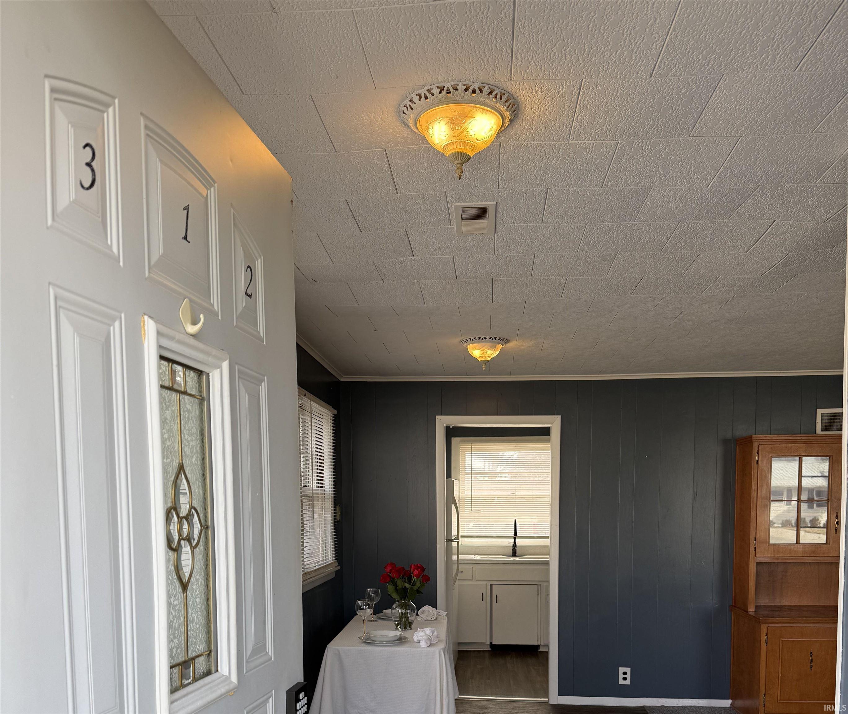 312 Locust Street Oaktown, IN 47561 - Photo 2 of 30