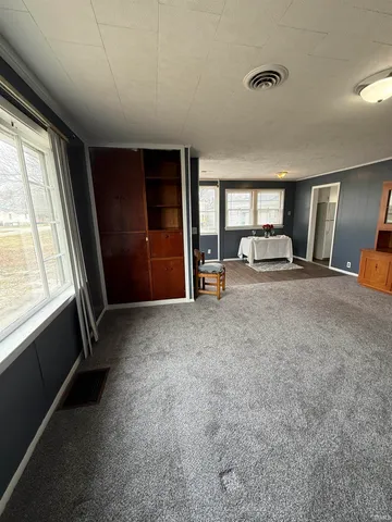 $95,500 | 312 Locust Street, Oaktown, IN 47561