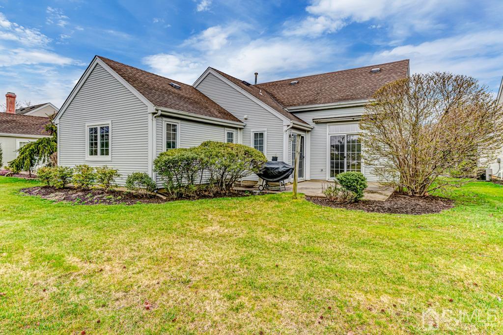 58 Winthrop Road Monroe Township, NJ 08831 - Photo 24 of 32 Rear View
