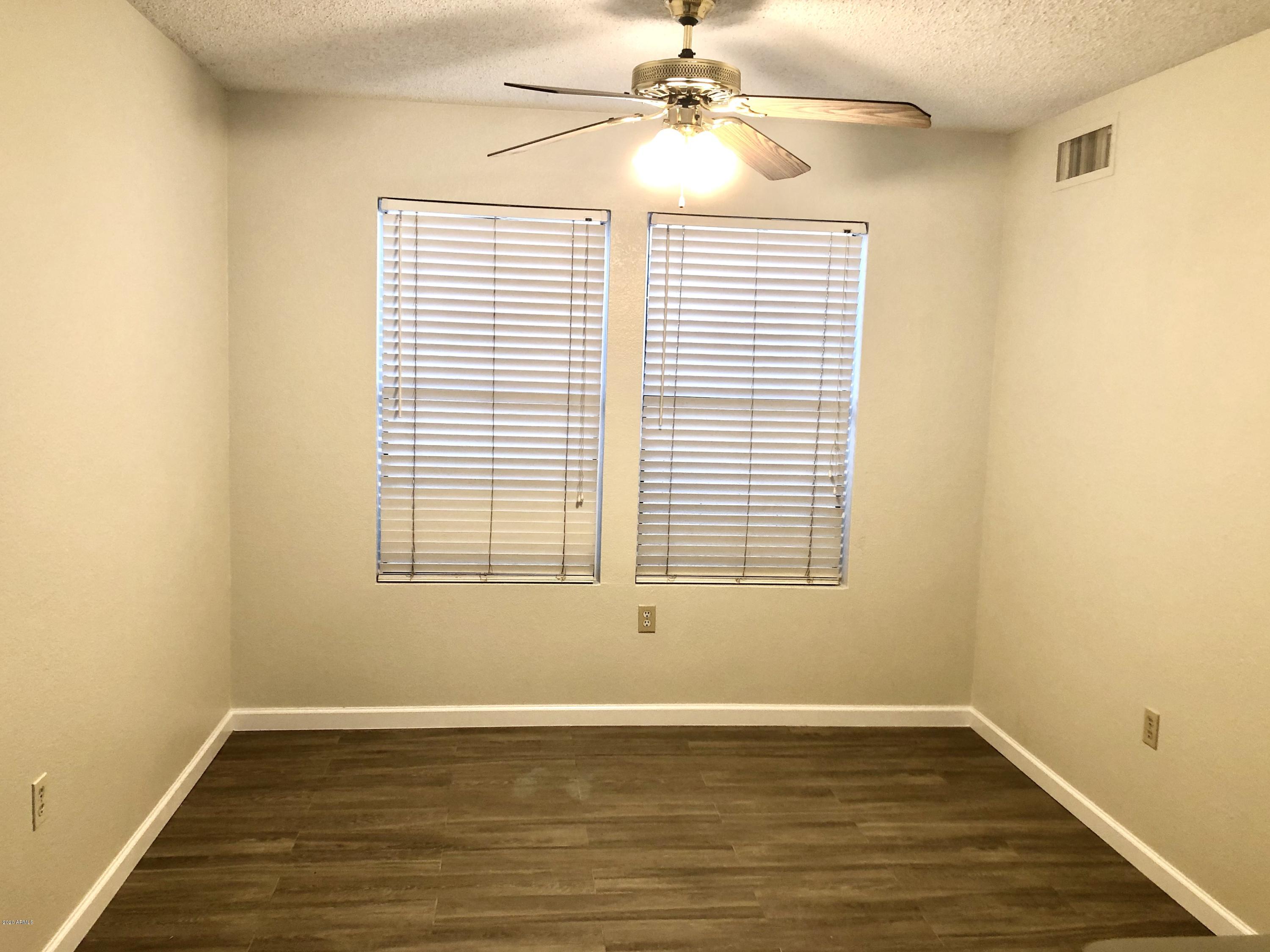 1533 East Mineral Road Gilbert, AZ 85234 - Photo 4 of 18 Dining area