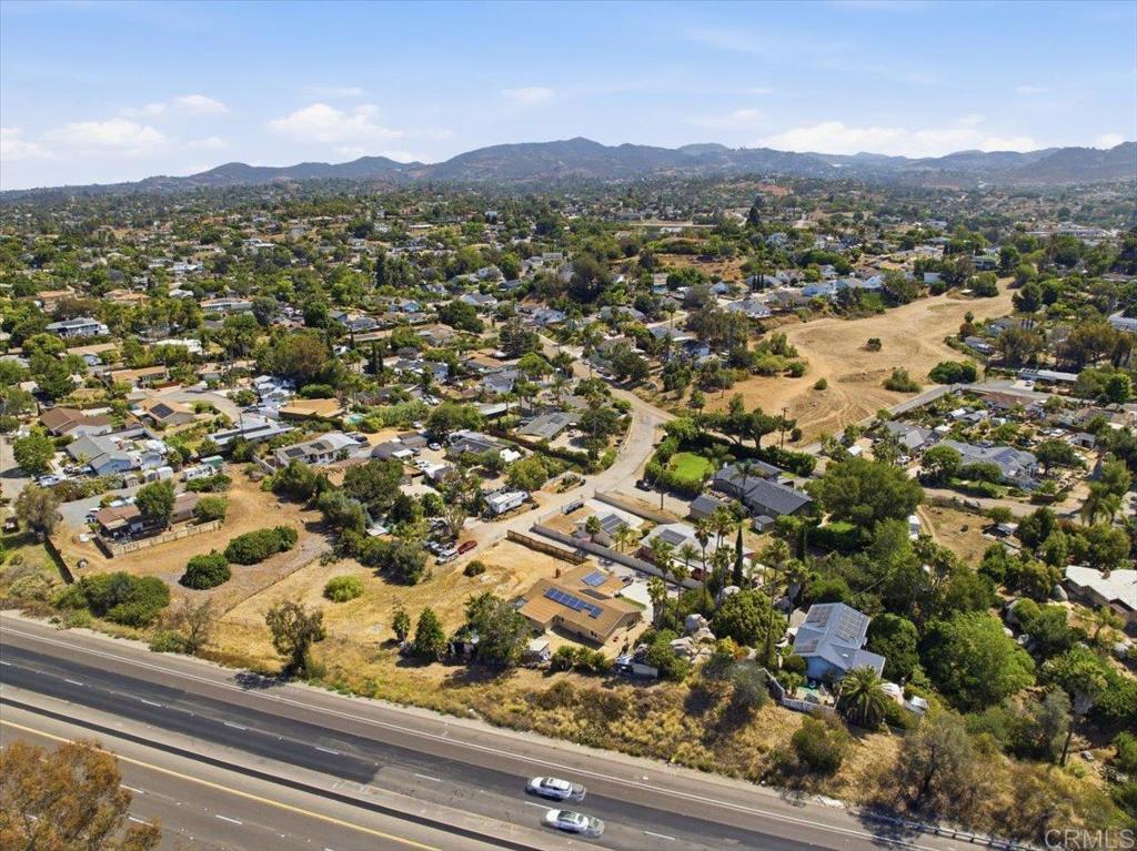 564 Rolling Hills Road Vista, CA 92083 - Photo 9 of 30