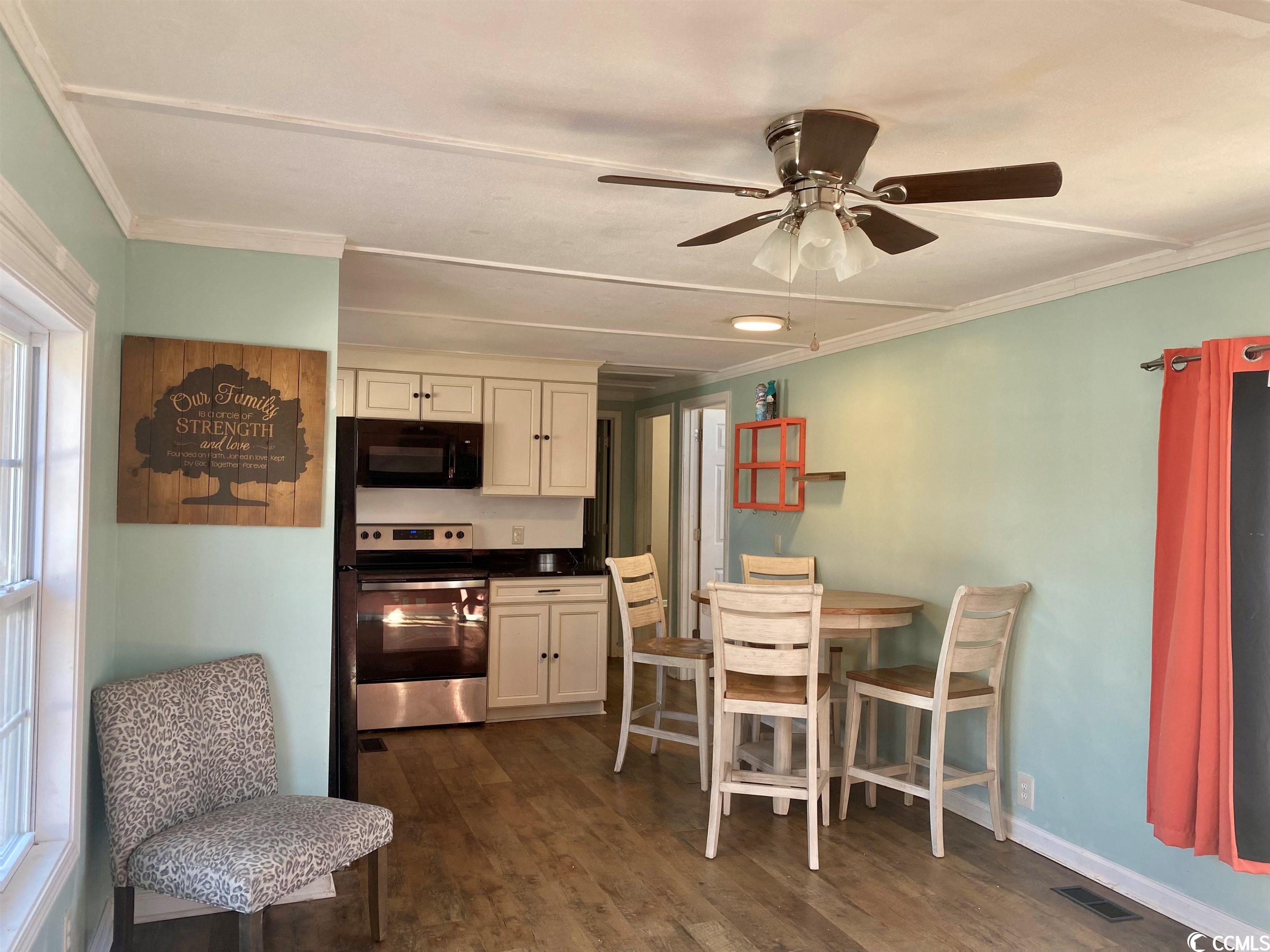 1778 Falcon Surfside Beach, SC 29575 - Photo 3 of 22 Gallery Image 3