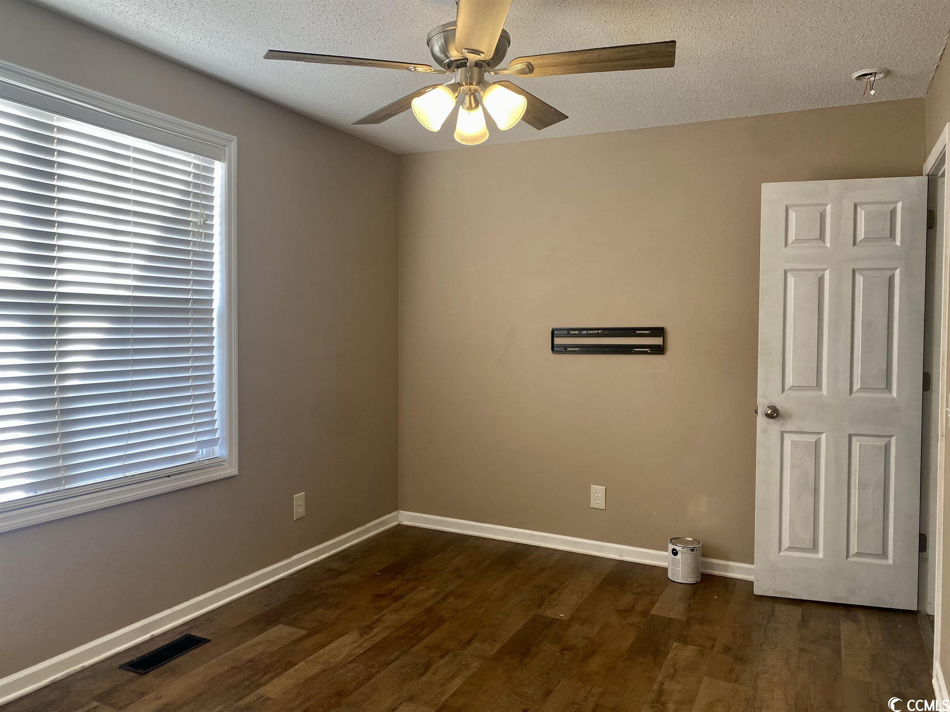 1778 Falcon Surfside Beach, SC 29575 - Photo 10 of 22 Gallery Image 10