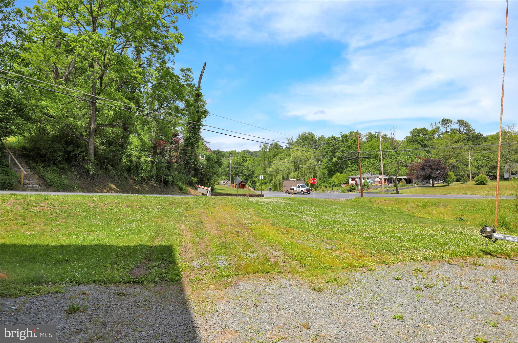 34 Westley Road Mohnton, PA 19540 - Photo 11 of 28 360_4781