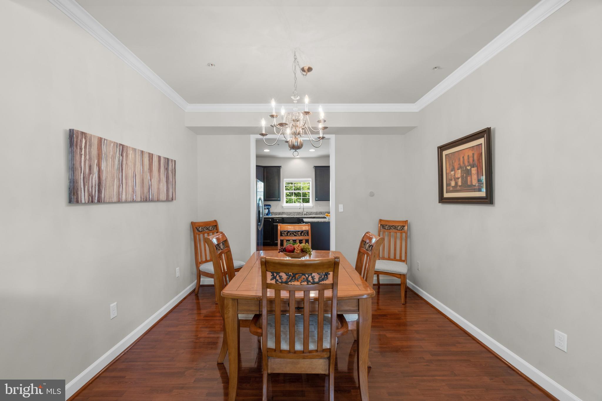 7722 North Point Road Baltimore, MD 21219 - Photo 14 of 56 Dining Room