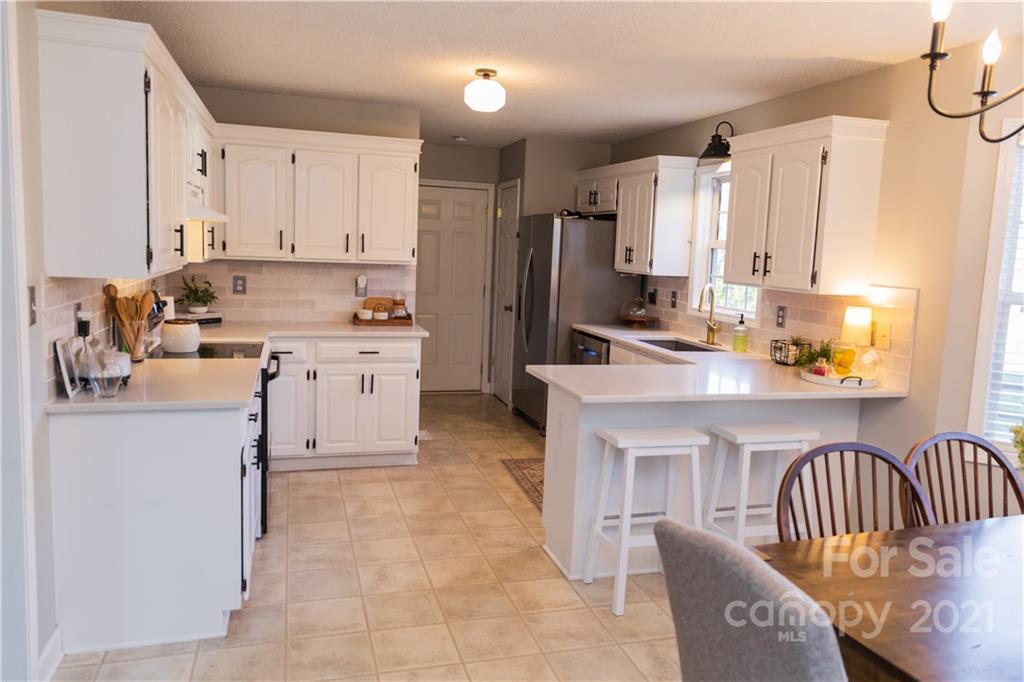 5757 Mill Ridge Road Granite Falls, NC 28630 - Photo 13 of 48 Gallery Image 13