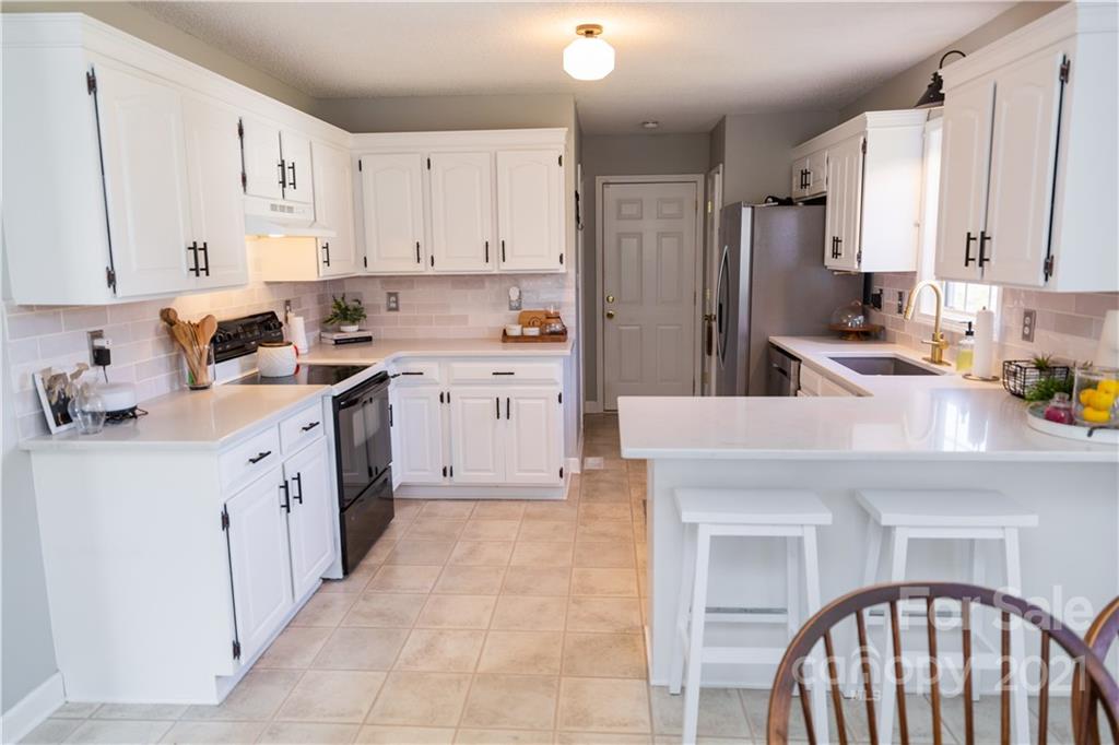 5757 Mill Ridge Road Granite Falls, NC 28630 - Photo 14 of 48 Gallery Image 14