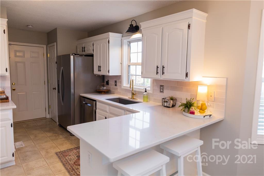 5757 Mill Ridge Road Granite Falls, NC 28630 - Photo 16 of 48 Gallery Image 16