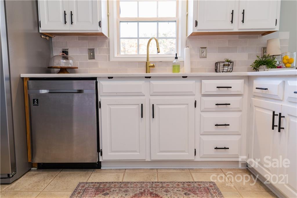 5757 Mill Ridge Road Granite Falls, NC 28630 - Photo 19 of 48 Gallery Image 19