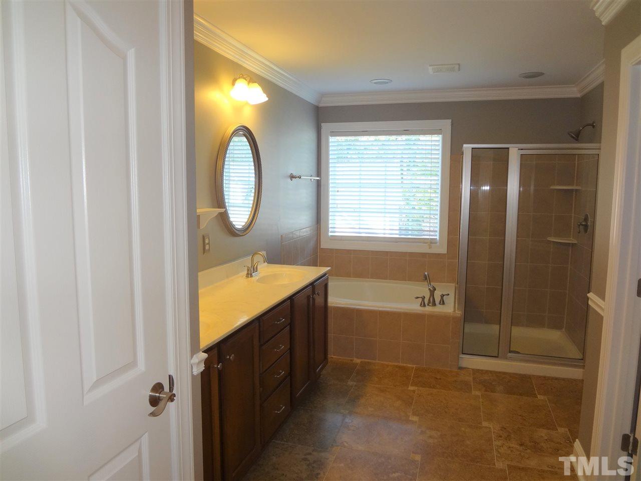 10009 Friedel Place Raleigh, NC 27613 - Photo 12 of 30