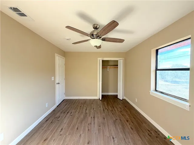 $1,600 | 1616 Lonesome, Canyon Lake, TX 78133