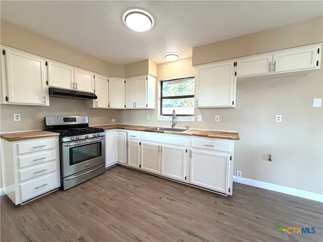 $1,600 | 1616 Lonesome, Canyon Lake, TX 78133