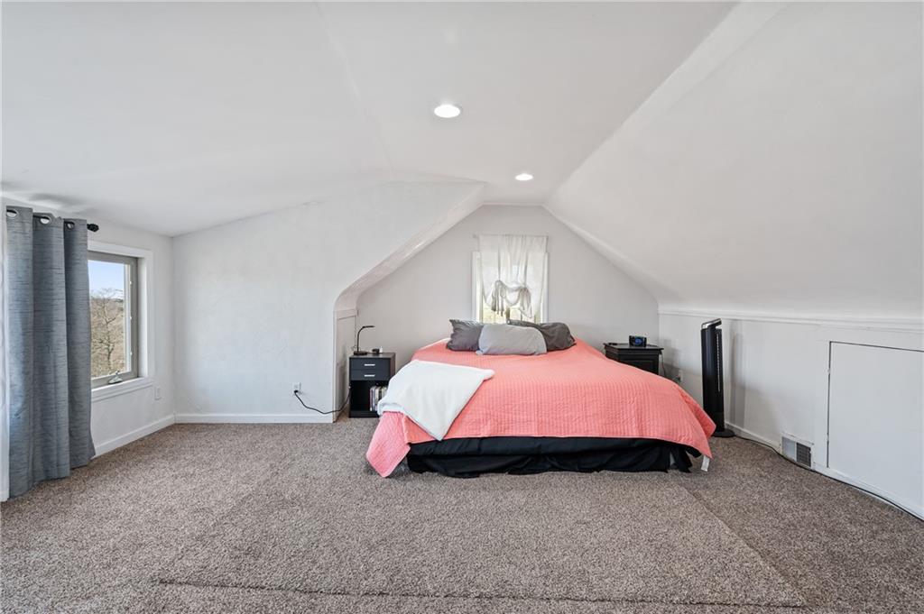 2080 Reis Run Road Pittsburgh, PA 15237 - Photo 7 of 22 Gallery Image 7