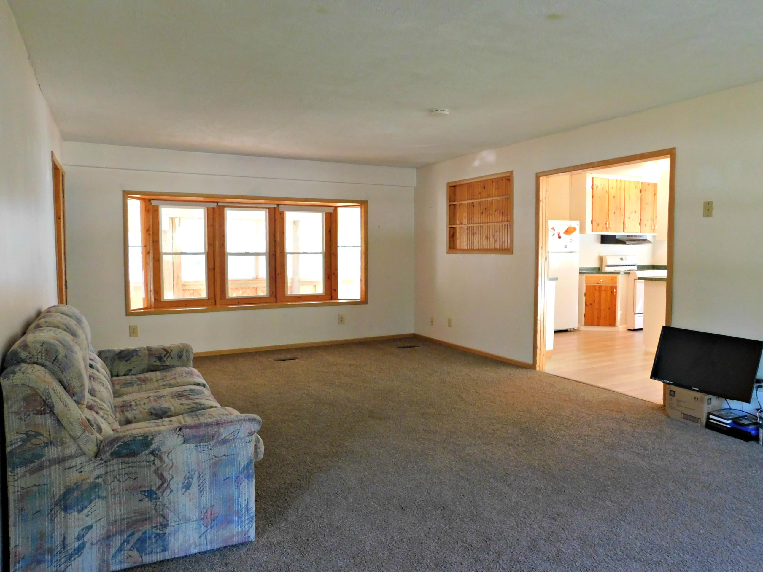 13248 Inverness Trail Road Cheboygan, MI 49721 - Photo 8 of 23 Gallery Image 8