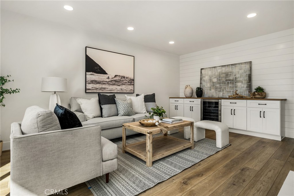 33615 Avenida Capri Dana Point, CA 92629 - Photo 11 of 44