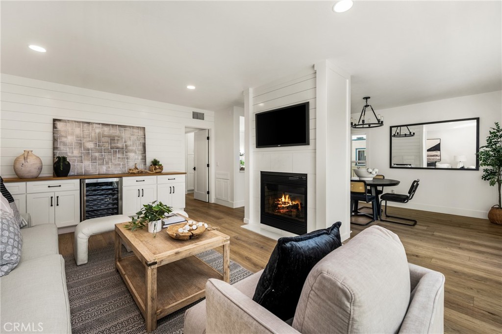 33615 Avenida Capri Dana Point, CA 92629 - Photo 5 of 44