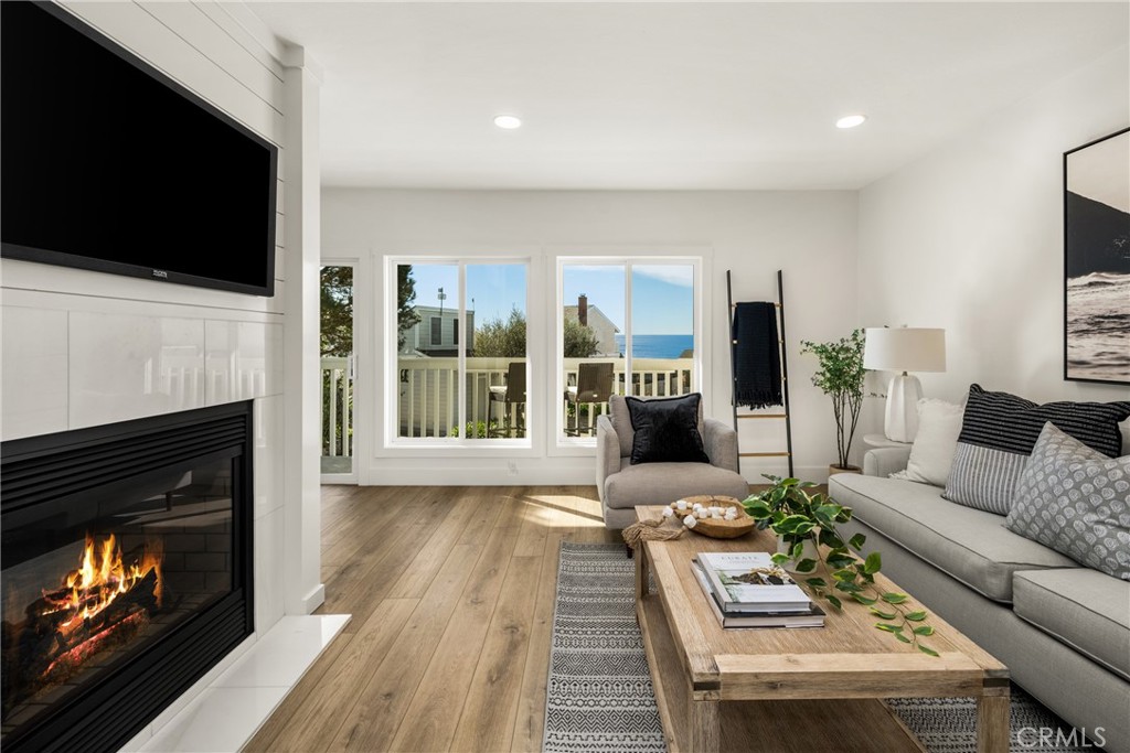 33615 Avenida Capri Dana Point, CA 92629 - Photo 8 of 45