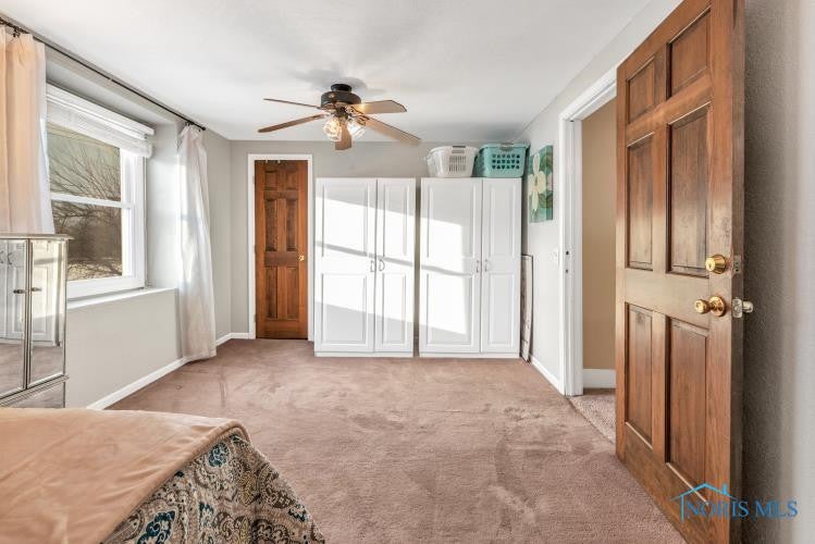 3014 Gradwohl Road Toledo, OH 43617 - Photo 21 of 39 Upper level - bedroom #2