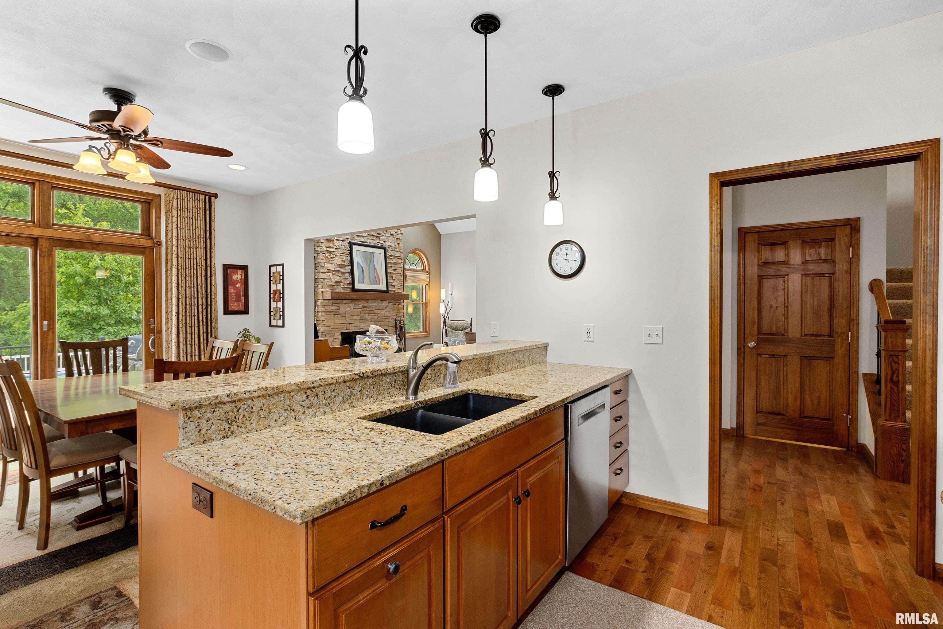 7708 West Thorngate Drive Mapleton, IL 61547 - Photo 15 of 74